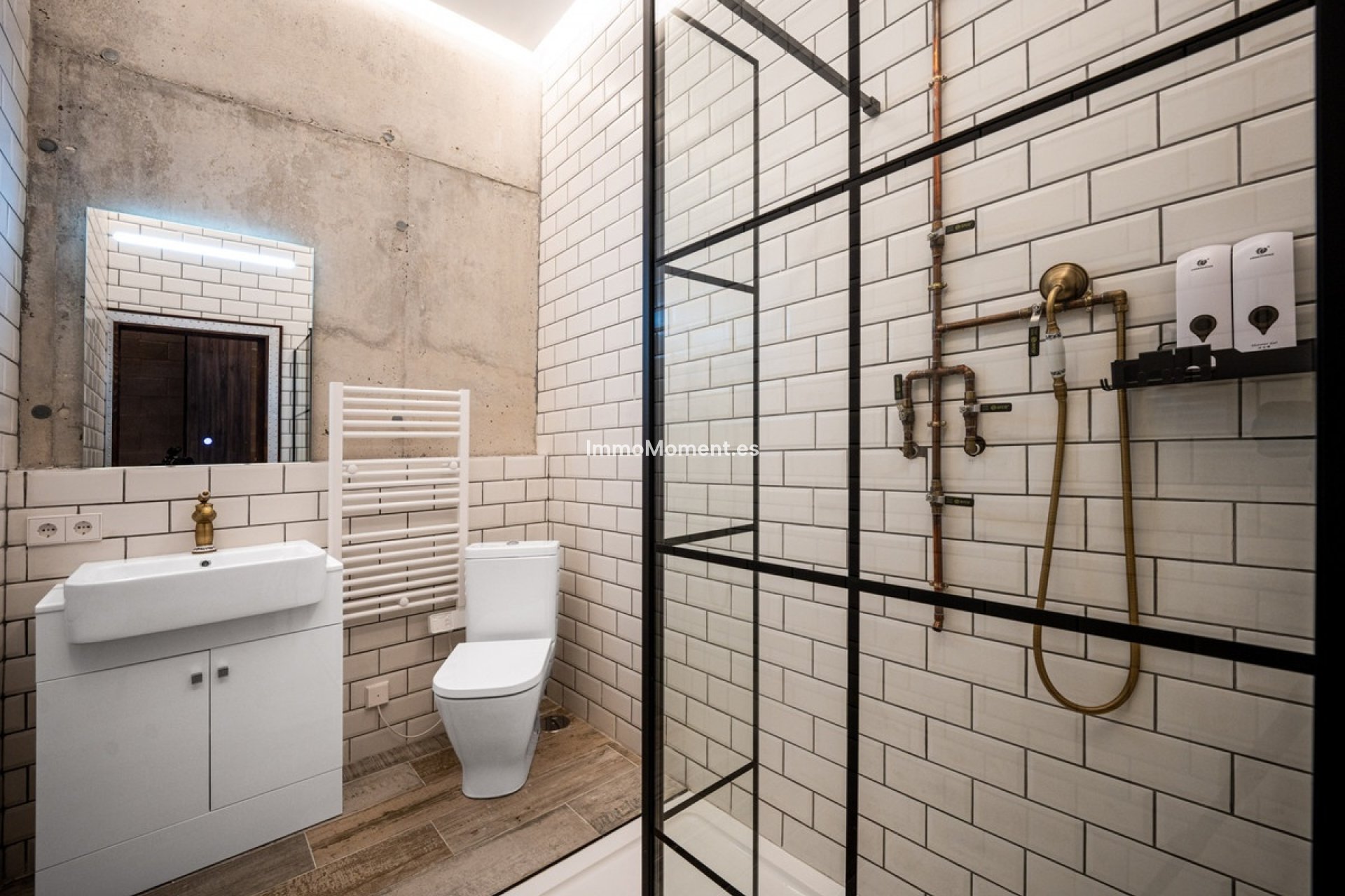 Resale - Villa - Benahavís - Benahavís Centro