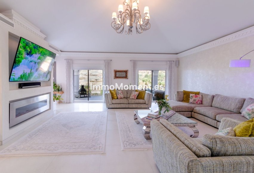 Resale - Villa - Benahavís - Benahavís Centro