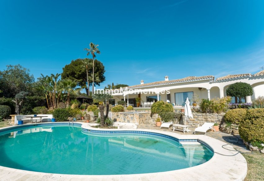 Resale - Villa - Benahavís - Benahavís Centro