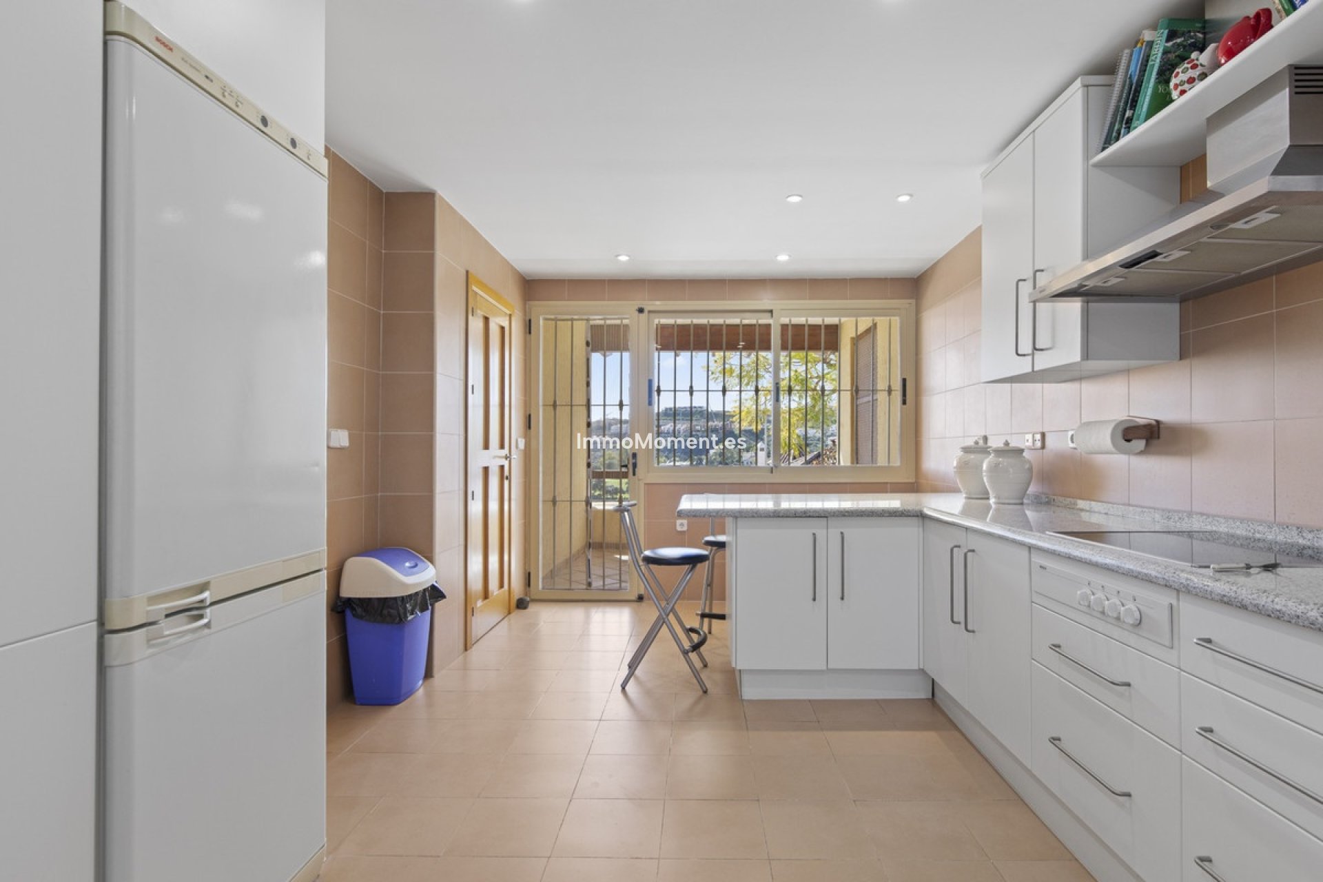 Resale - Villa - Benahavís - Benahavís Centro