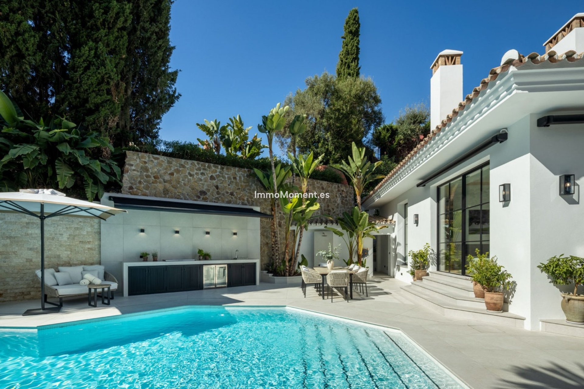 Resale - Villa - Benahavís - Benahavís Centro