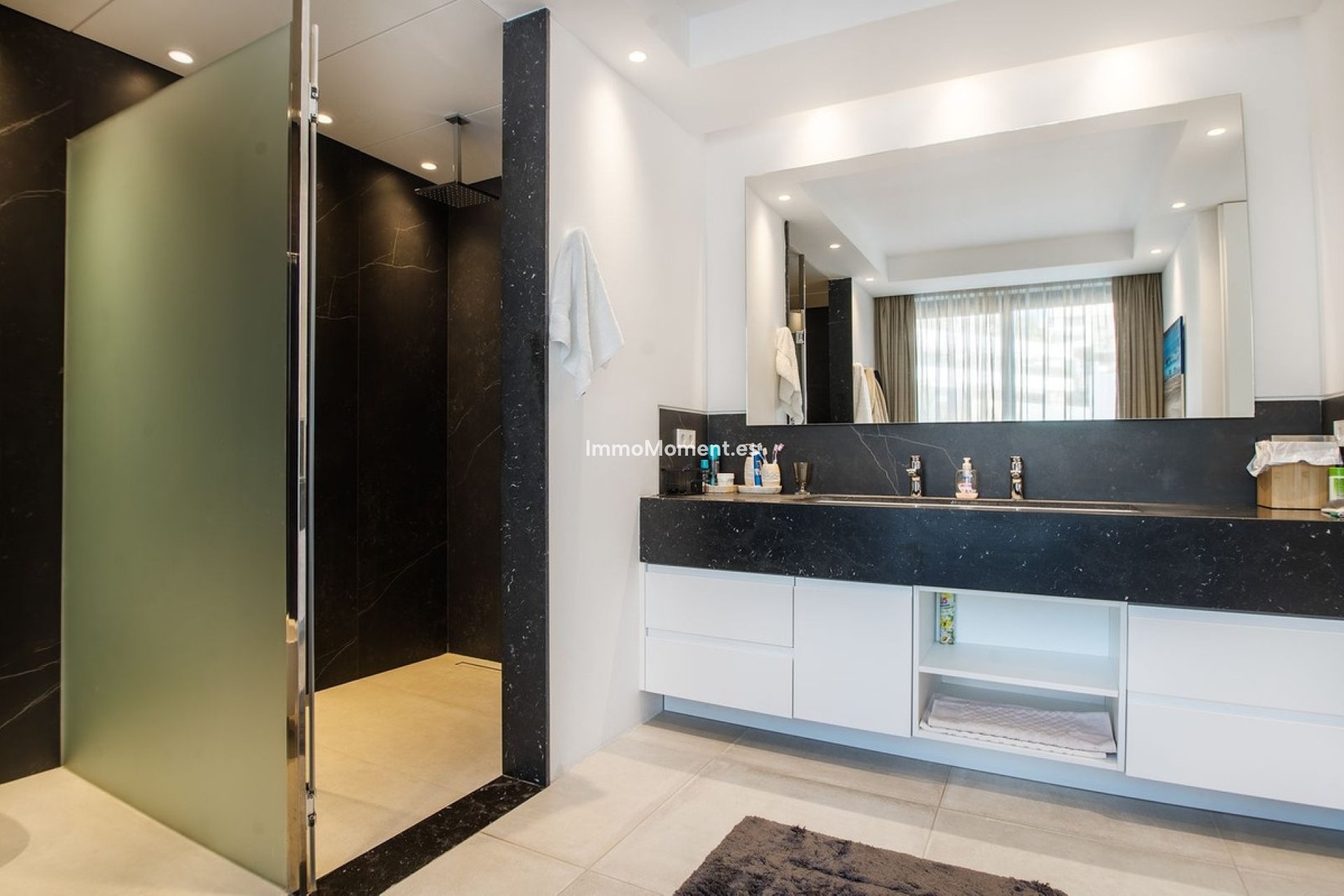 Resale - Villa - Benahavís - Benahavís Centro