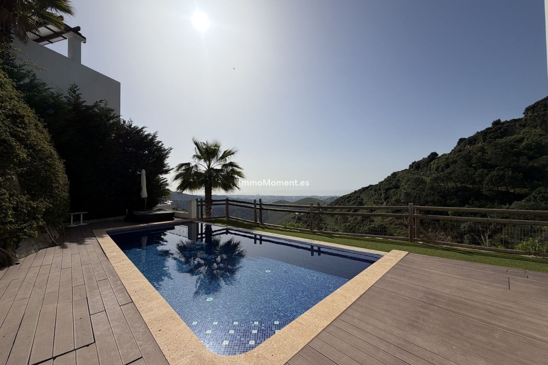 Resale - Villa - Benahavís - Benahavís Centro