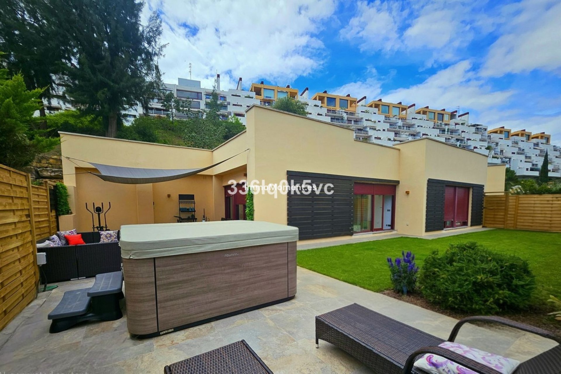 Resale - Villa - Benahavís - Benahavís Centro