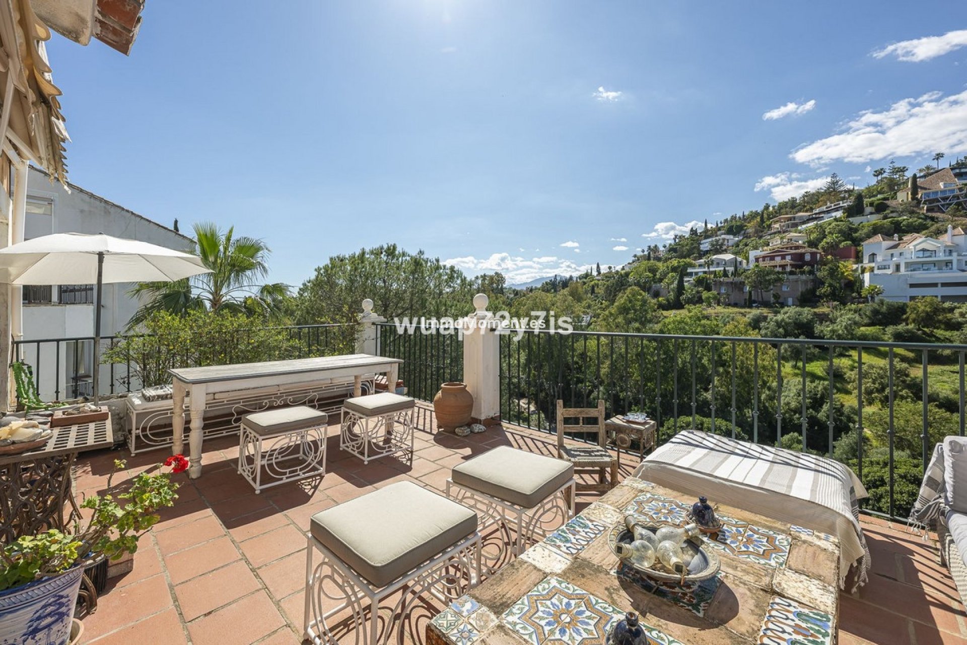 Resale - Villa - Benahavís - Benahavís Centro