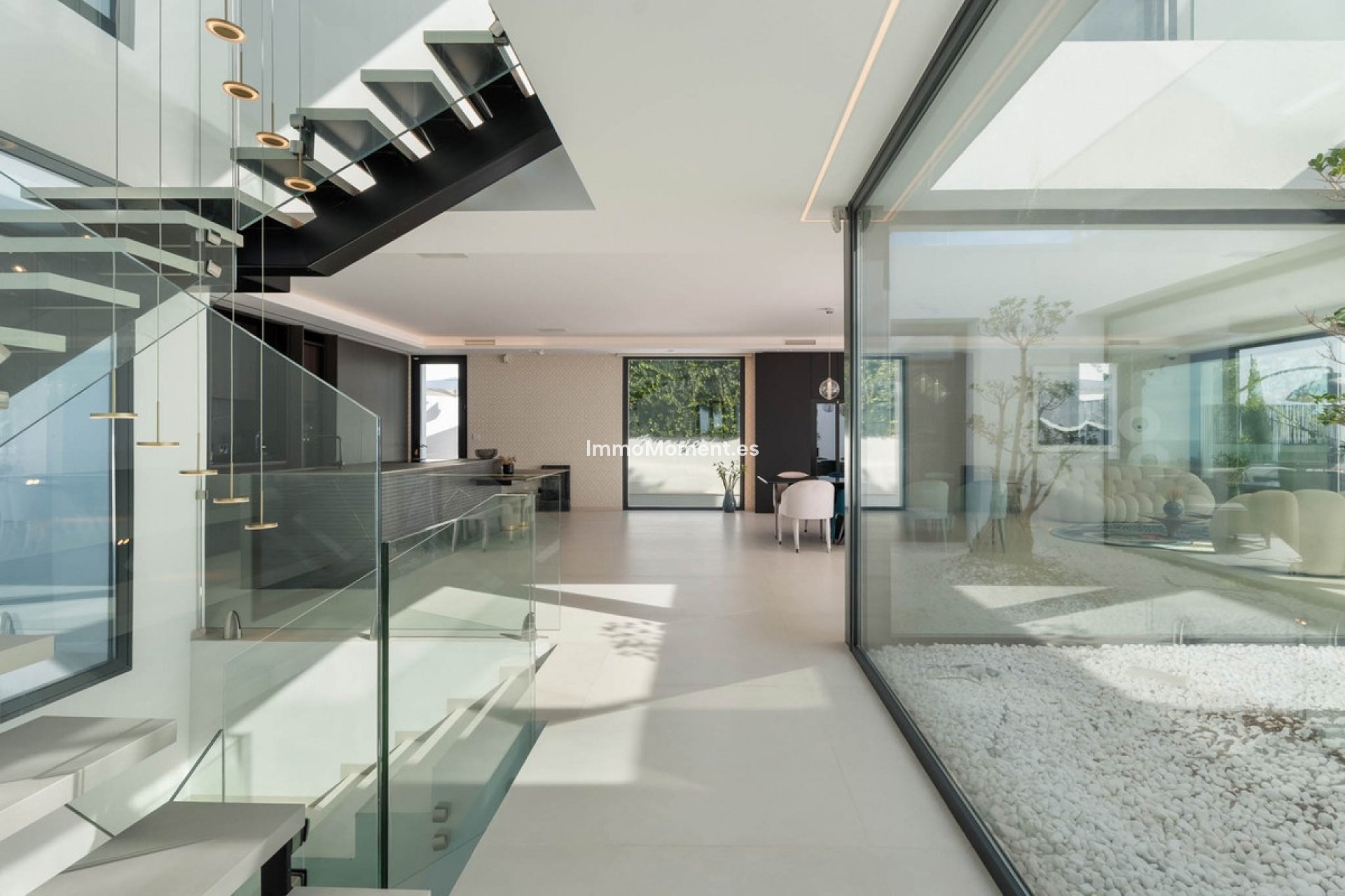 Resale - Villa - Benahavís - Benahavís Centro