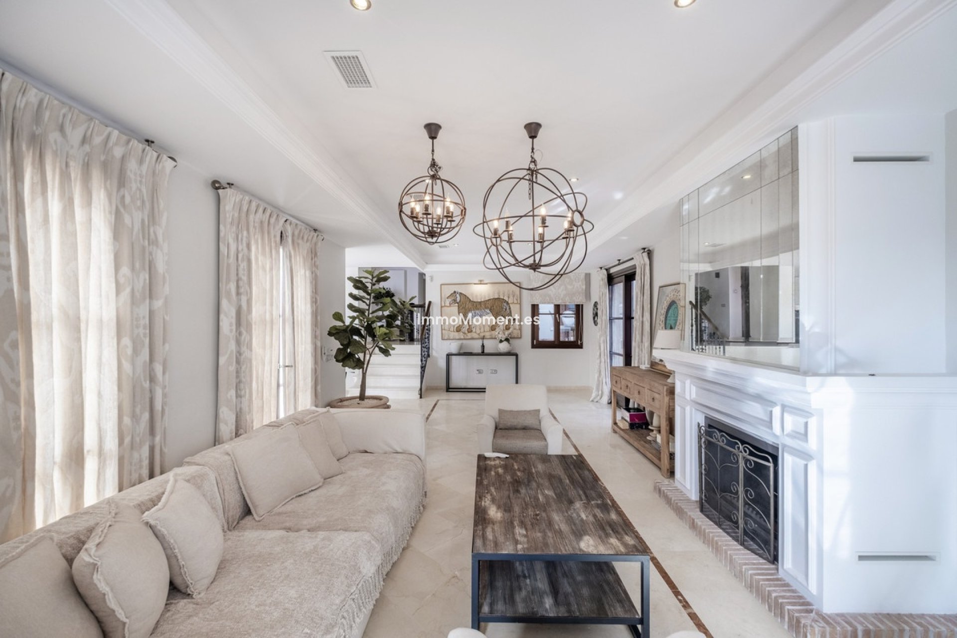 Resale - Villa - Benahavís - El Madroñal