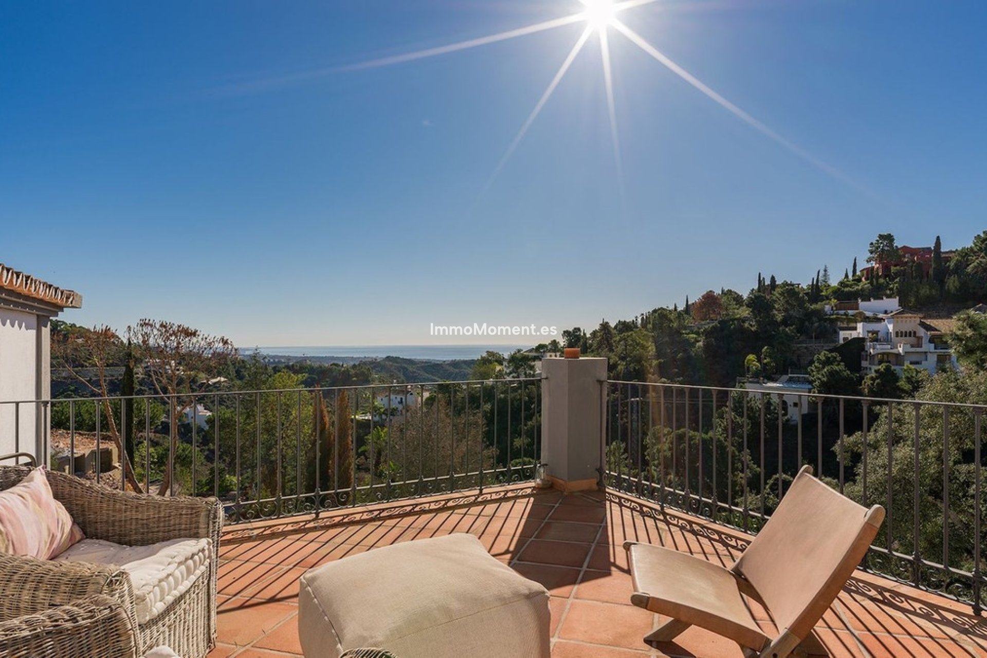 Resale - Villa - Benahavís - El Madroñal