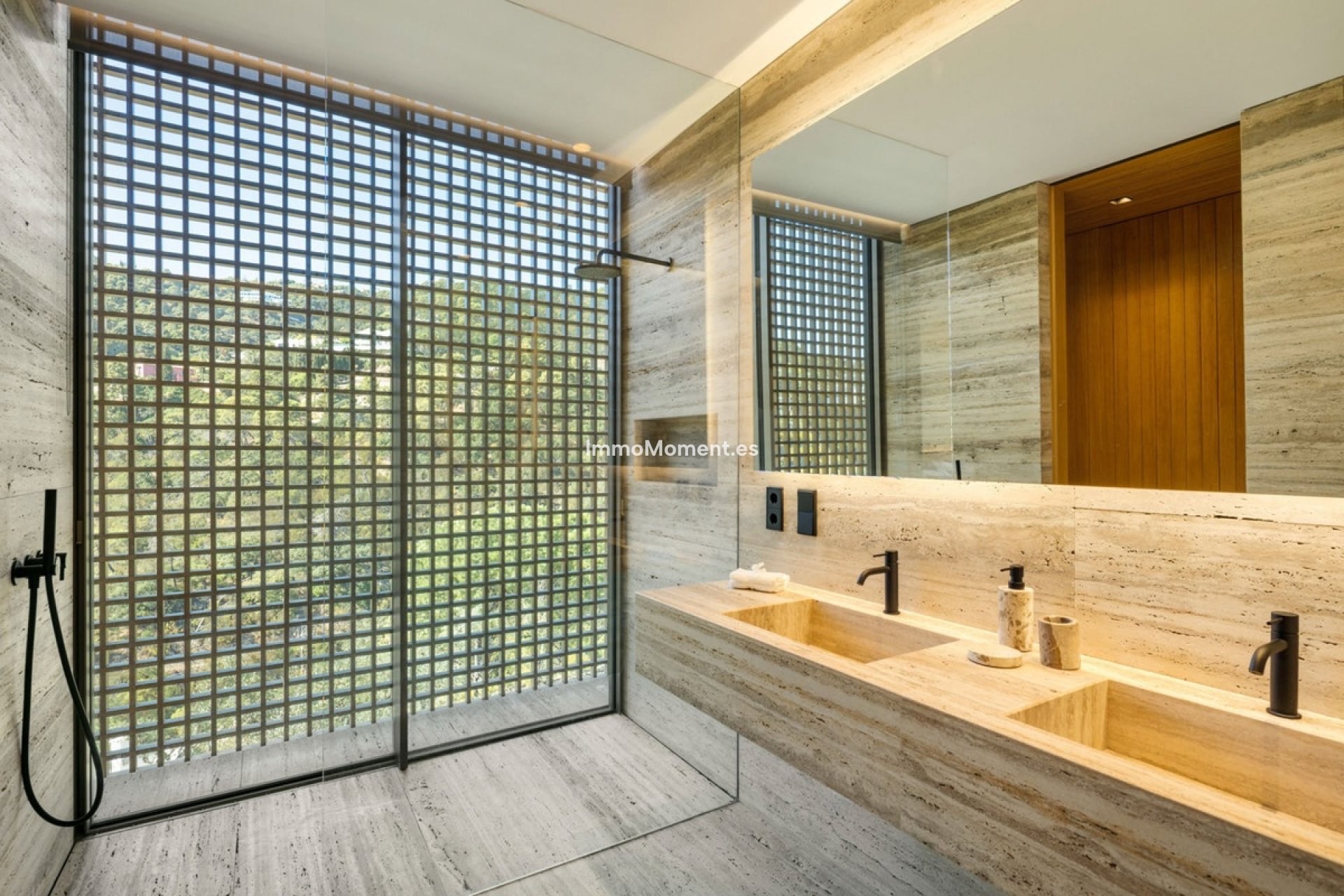 Resale - Villa - Benahavís - El Madroñal