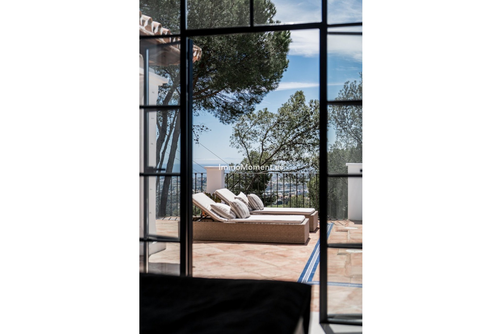 Resale - Villa - Benahavís - El Madroñal