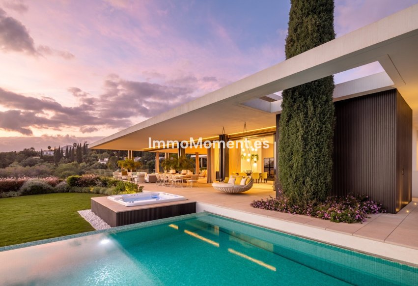 Resale - Villa - Benahavís - La Quinta