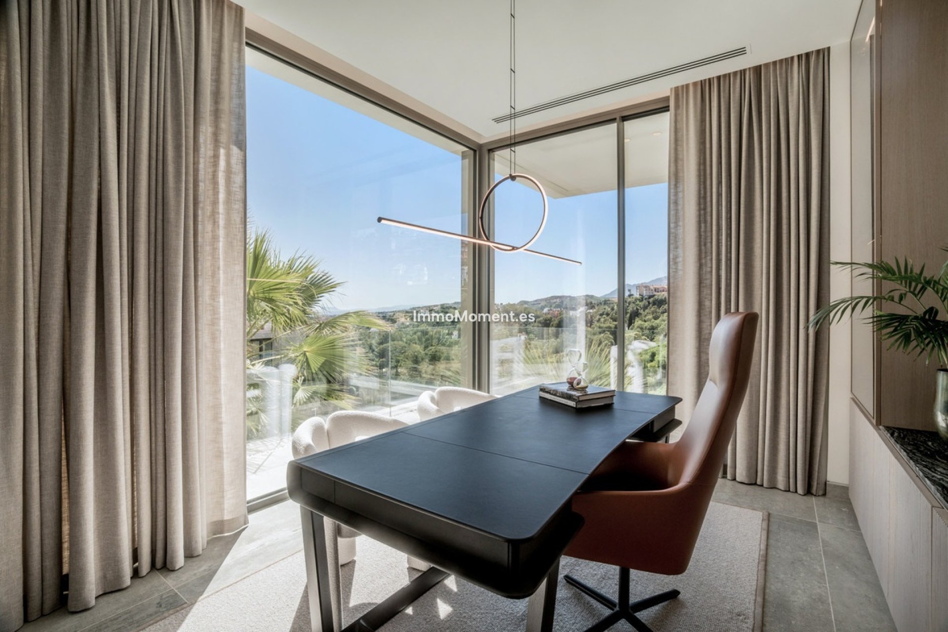 Resale - Villa - Benahavís - La Quinta