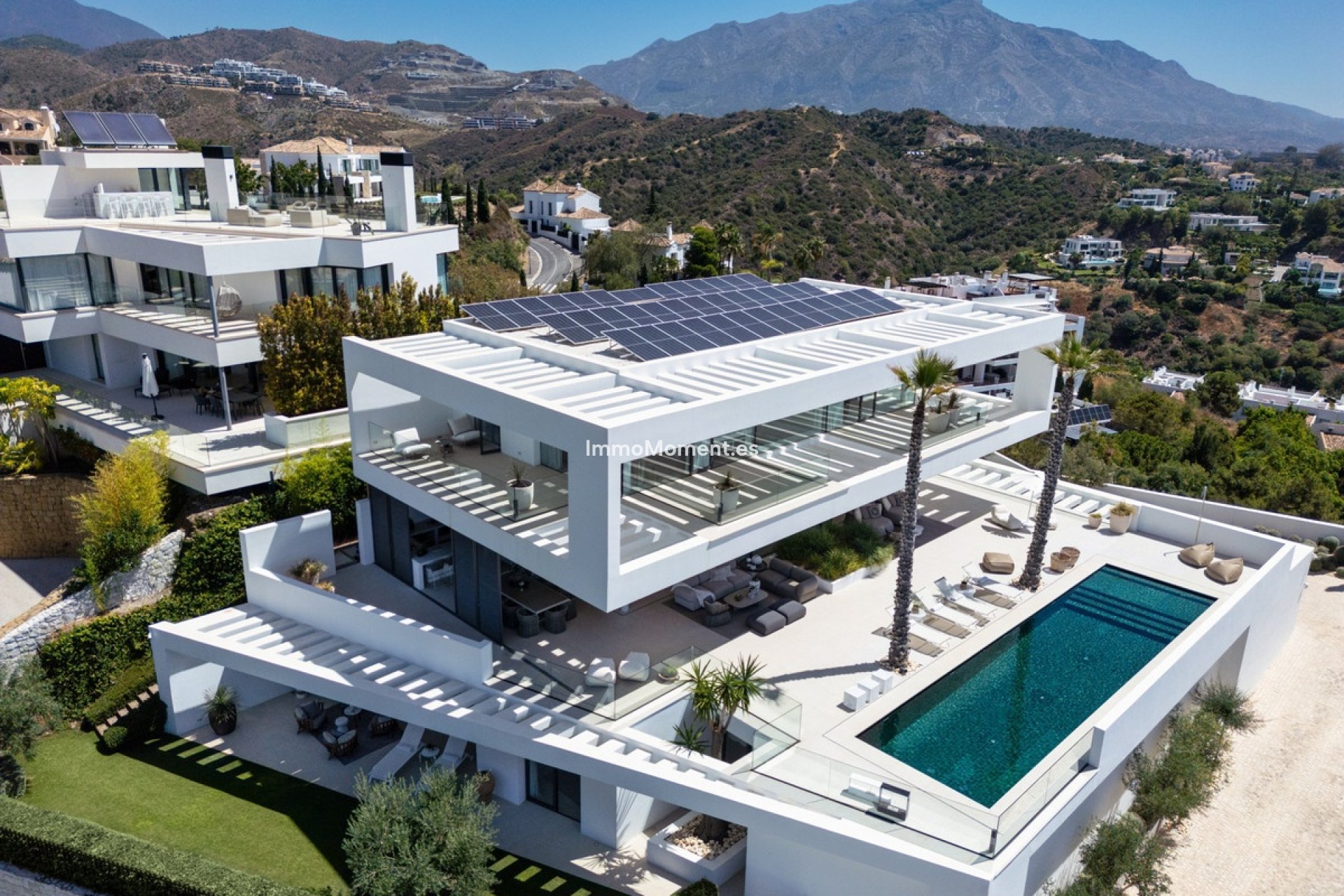 Resale - Villa - Benahavís - La Quinta