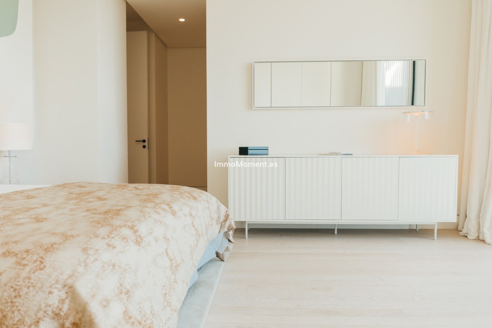 Resale - Villa - Benahavís - La Quinta