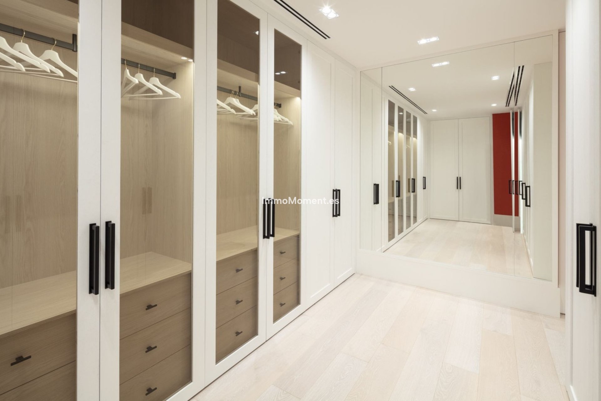 Resale - Villa - Benahavís - La Quinta