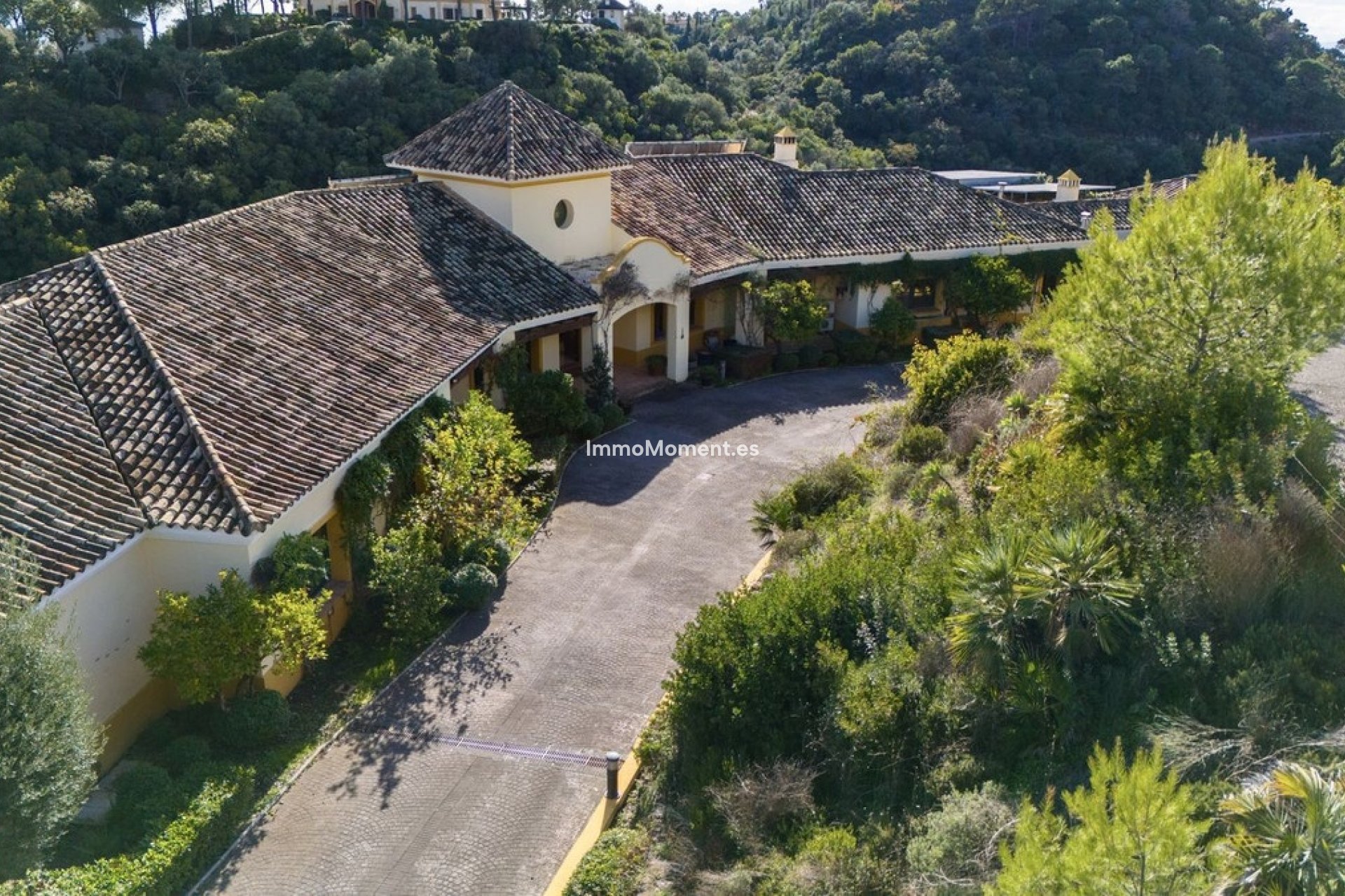 Resale - Villa - Benahavís - La Zagaleta