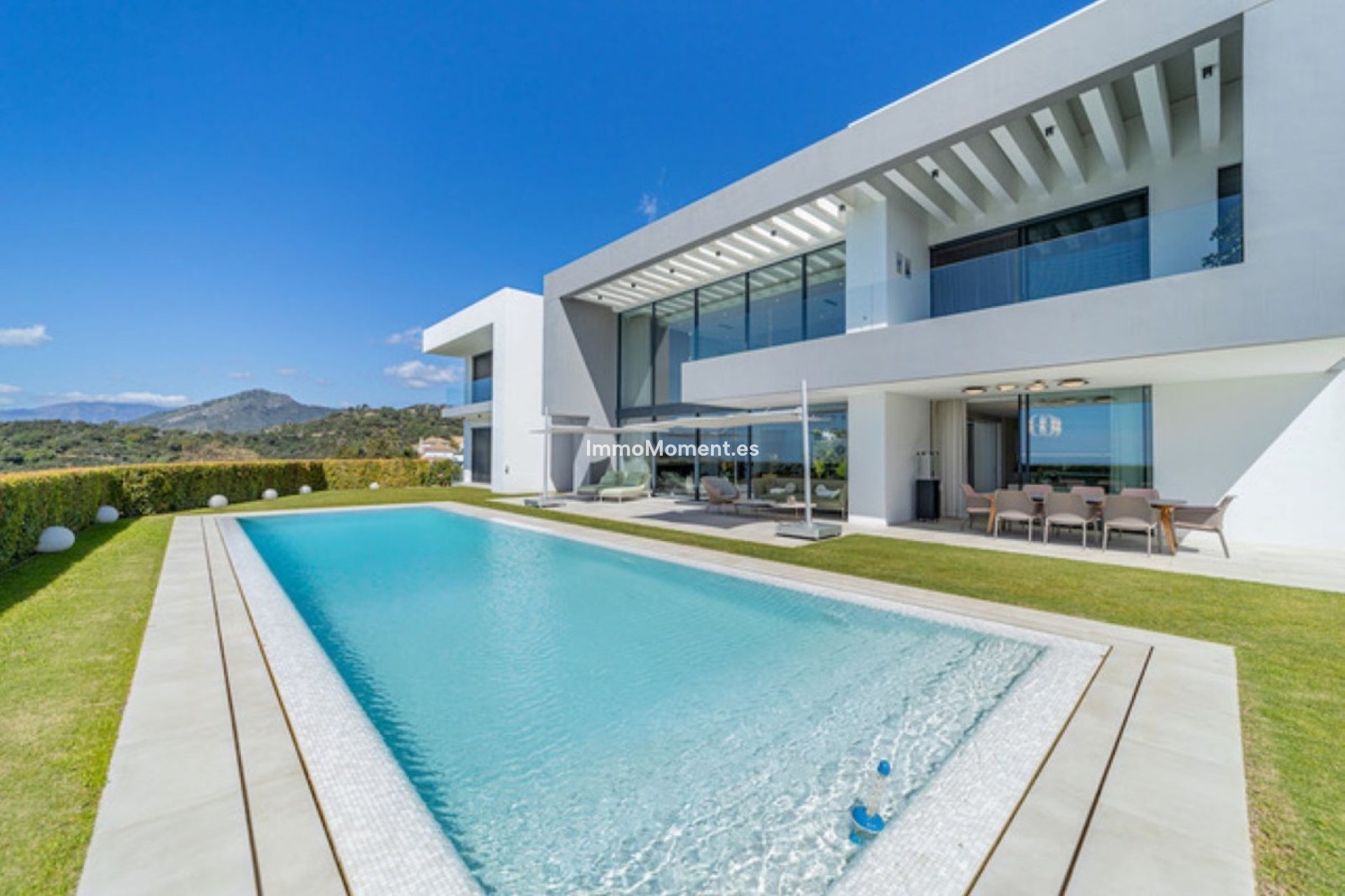 Resale - Villa - Benahavís - Los Arqueros