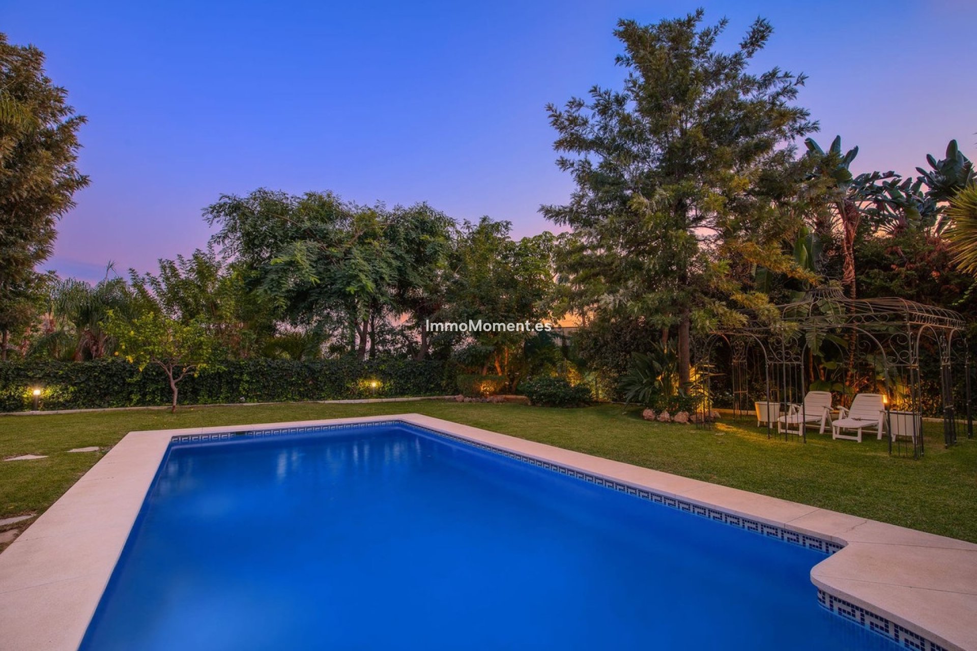 Resale - Villa - Benahavís - Los Arqueros