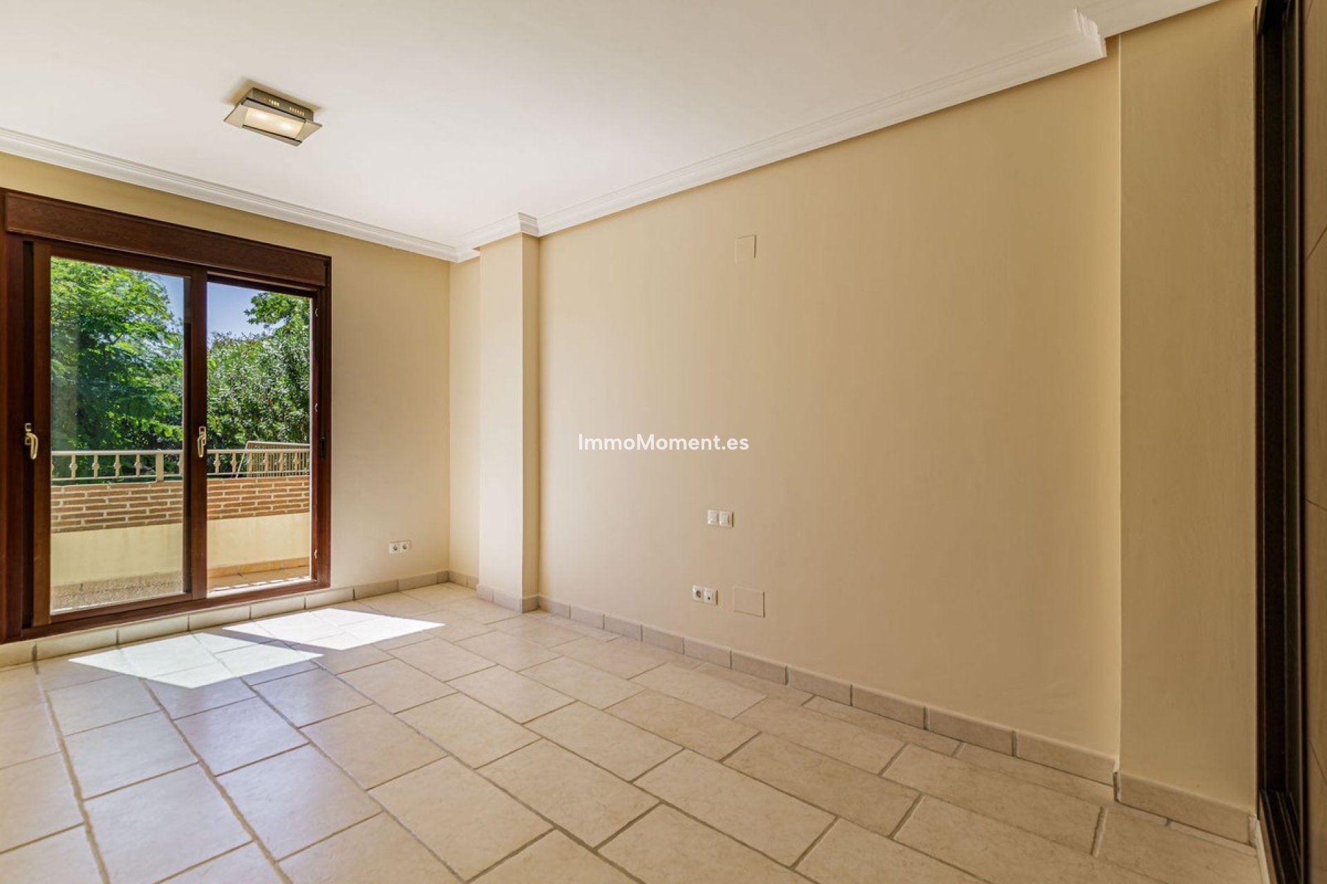 Resale - Villa - Benahavís - Los Arqueros