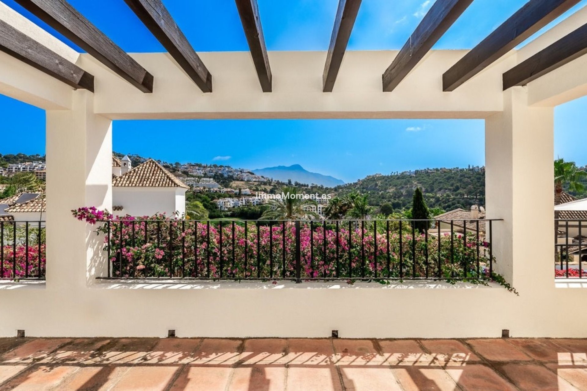 Resale - Villa - Benahavís - Los Arqueros