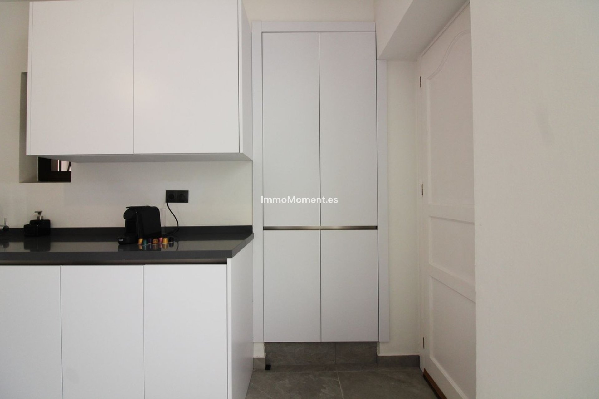 Resale - Villa - Benalmadena - Benalmadena Centro