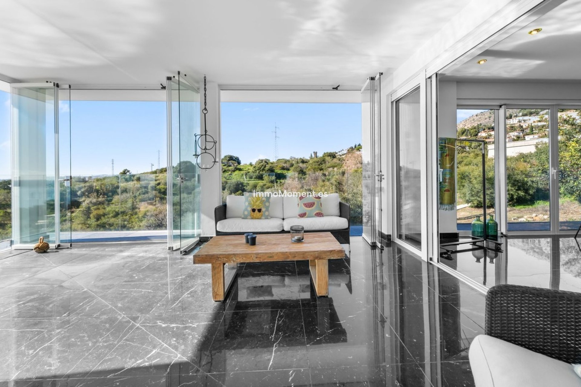 Resale - Villa - Benalmadena - Benalmadena Centro