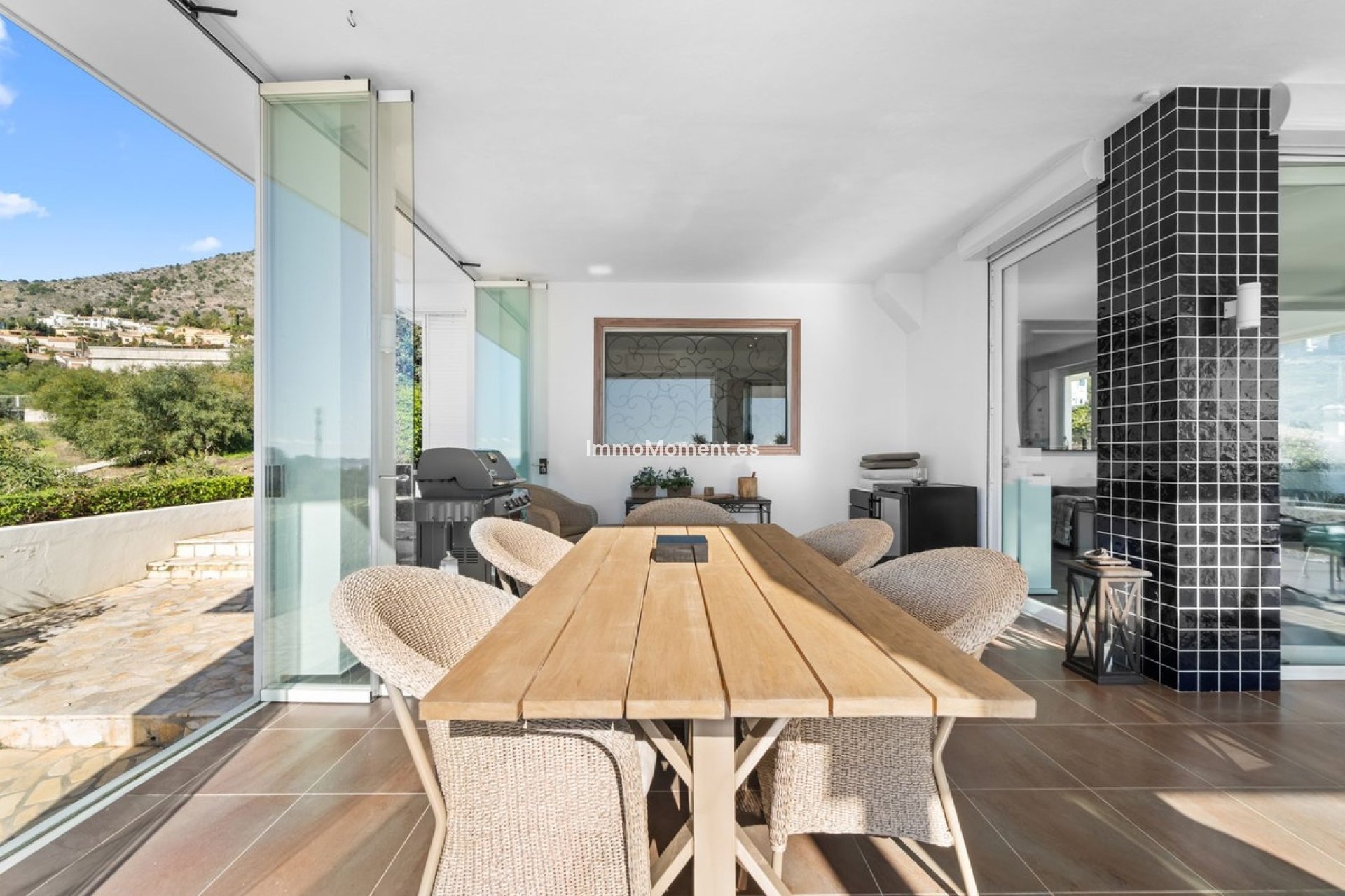 Resale - Villa - Benalmadena - Benalmadena Centro