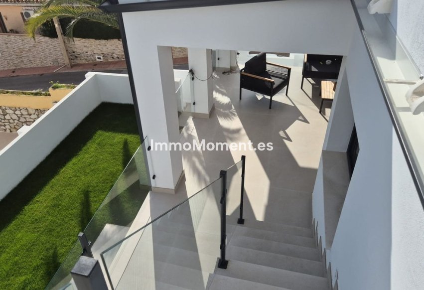 Resale - Villa - Benalmadena - Benalmadena Centro