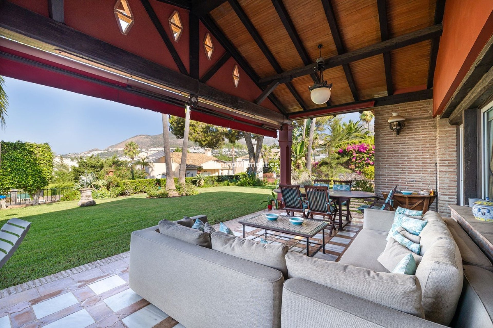 Resale - Villa - Benalmadena - Benalmadena Centro