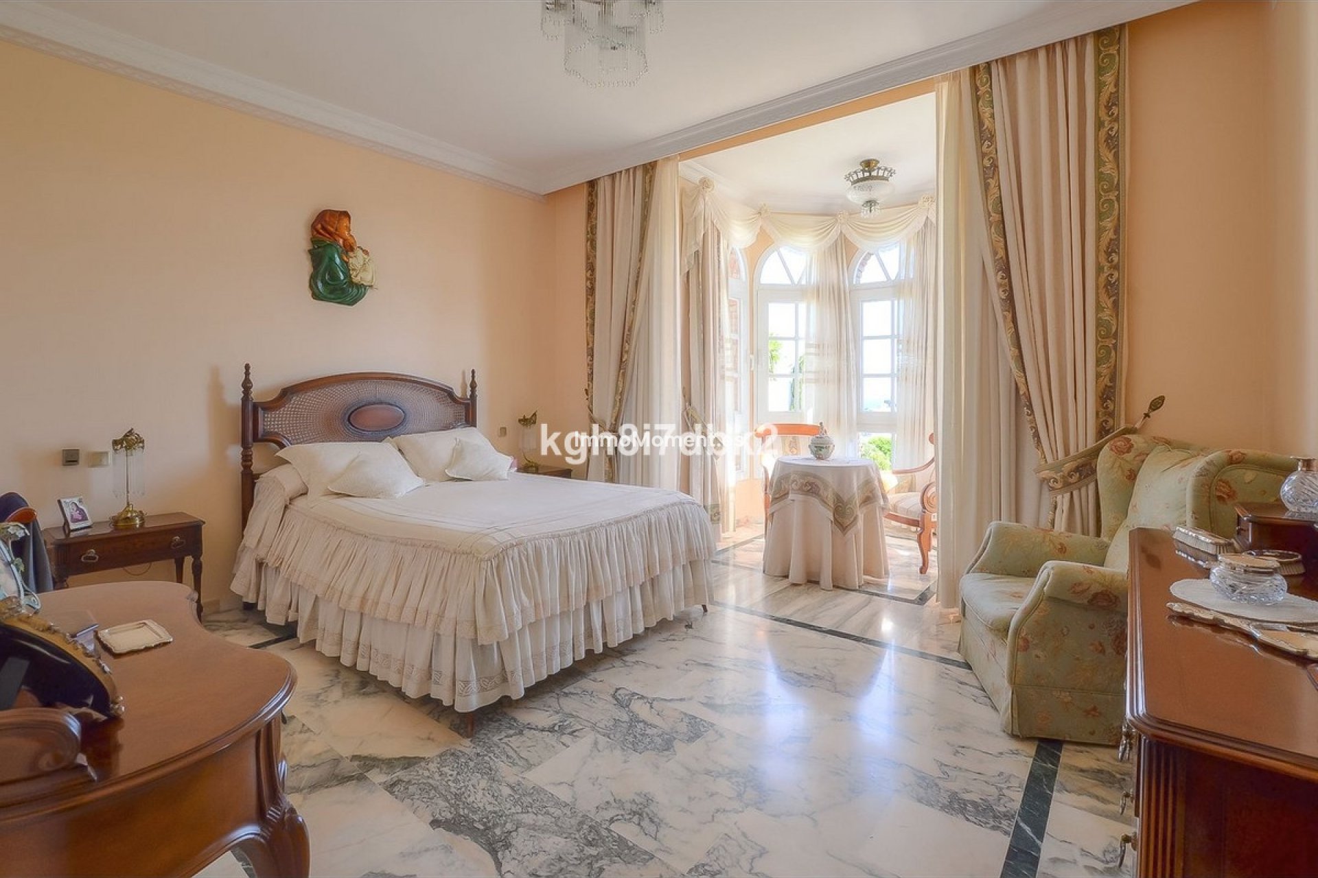 Resale - Villa - Benalmadena - Benalmadena Centro