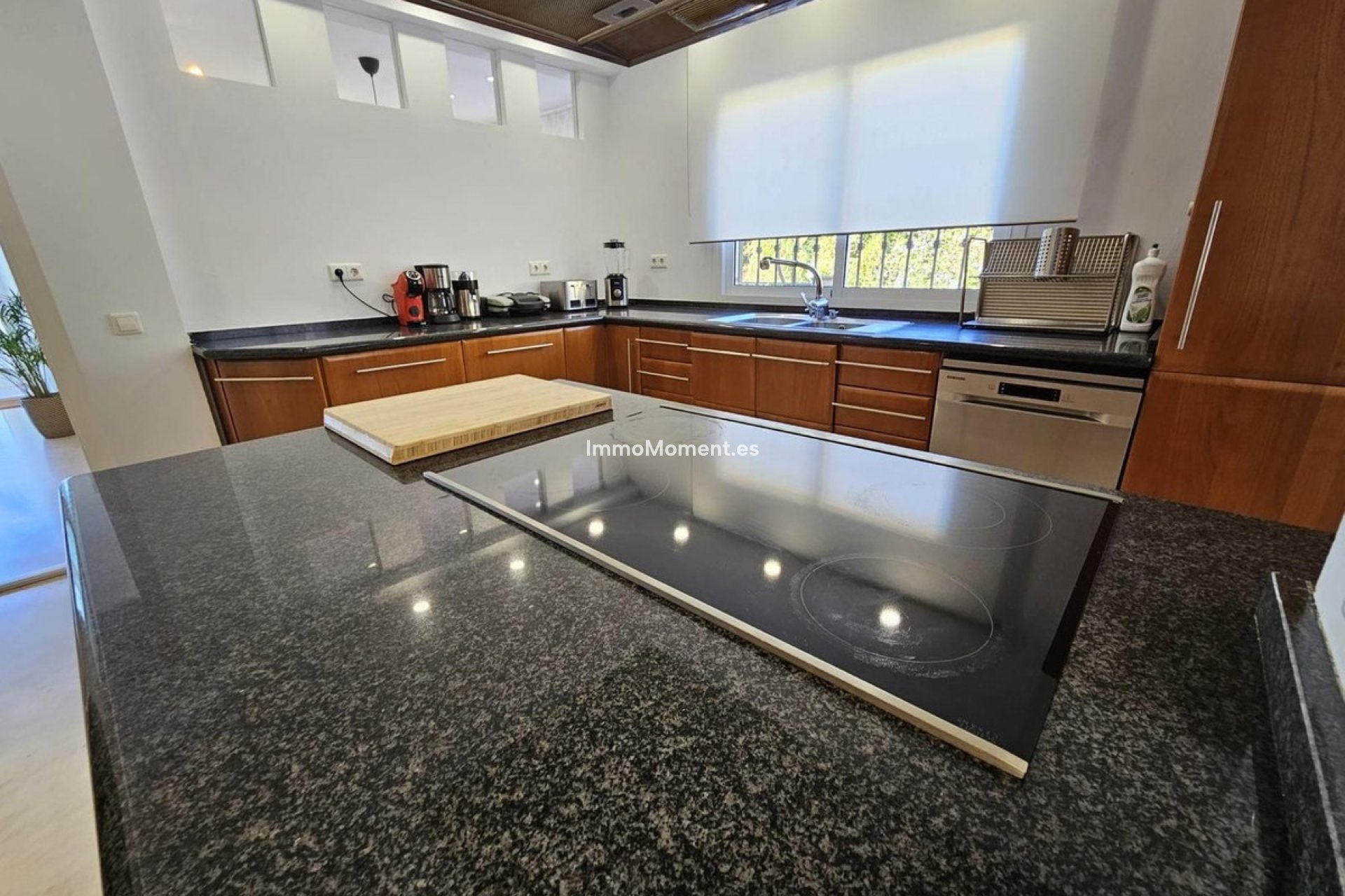 Resale - Villa - Benalmadena - Benalmadena Centro