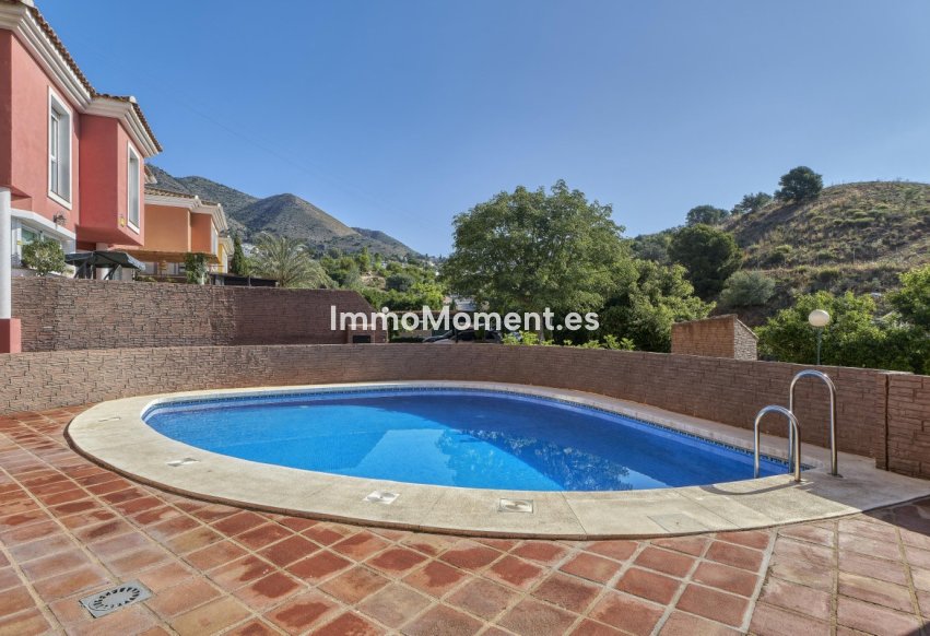 Resale - Villa - Benalmadena - Benalmadena Centro