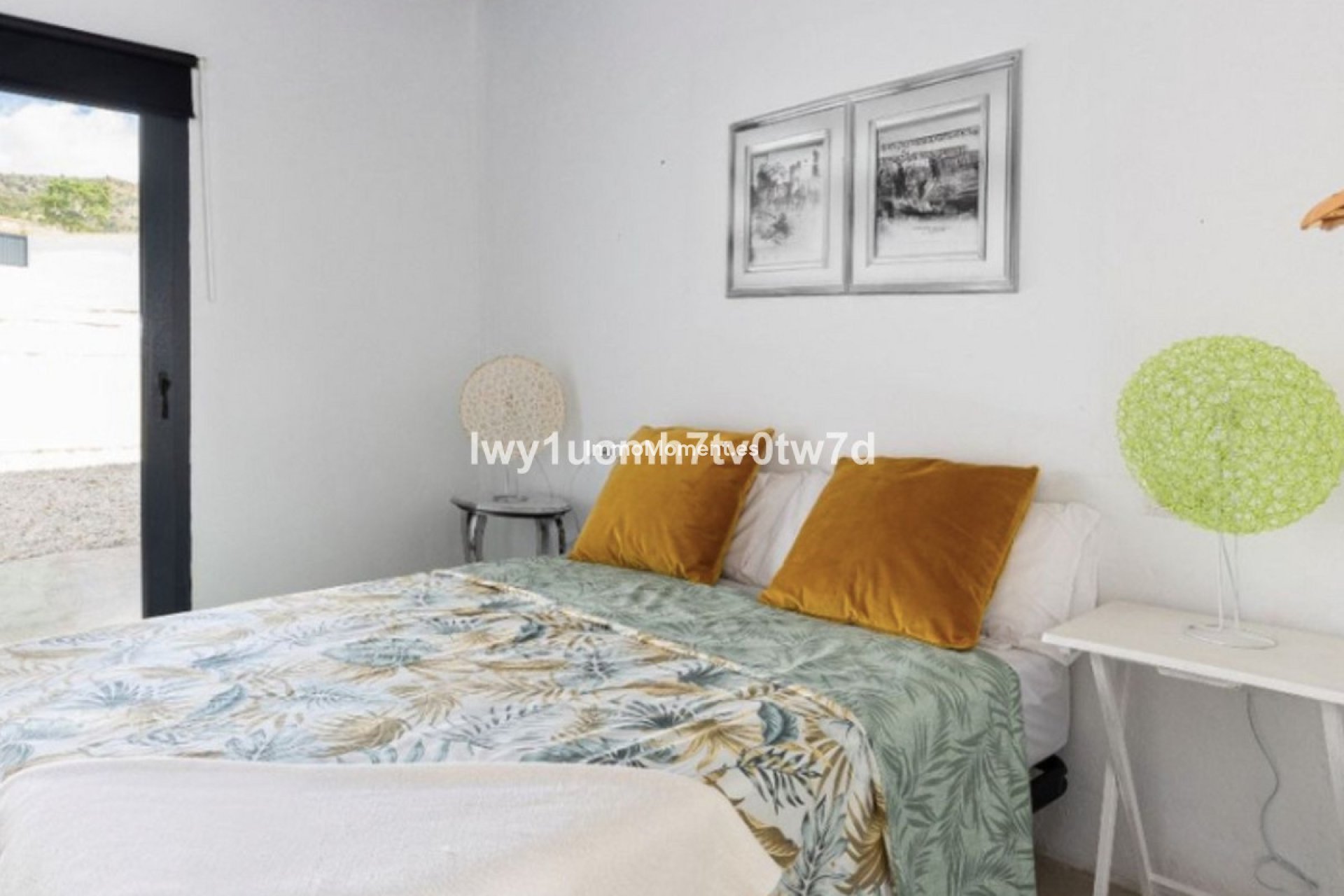 Resale - Villa - Benalmadena - Benalmadena Centro