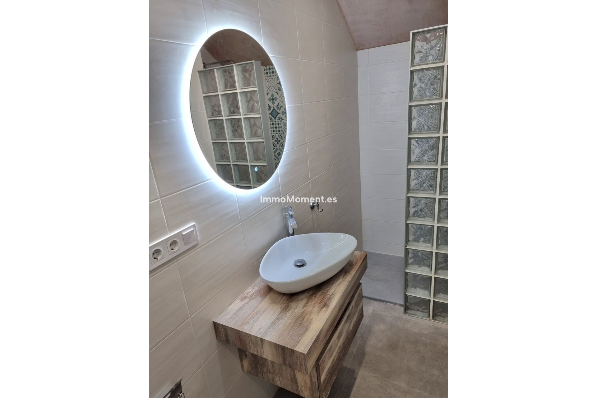 Resale - Villa - Benalmadena - Benalmadena Centro