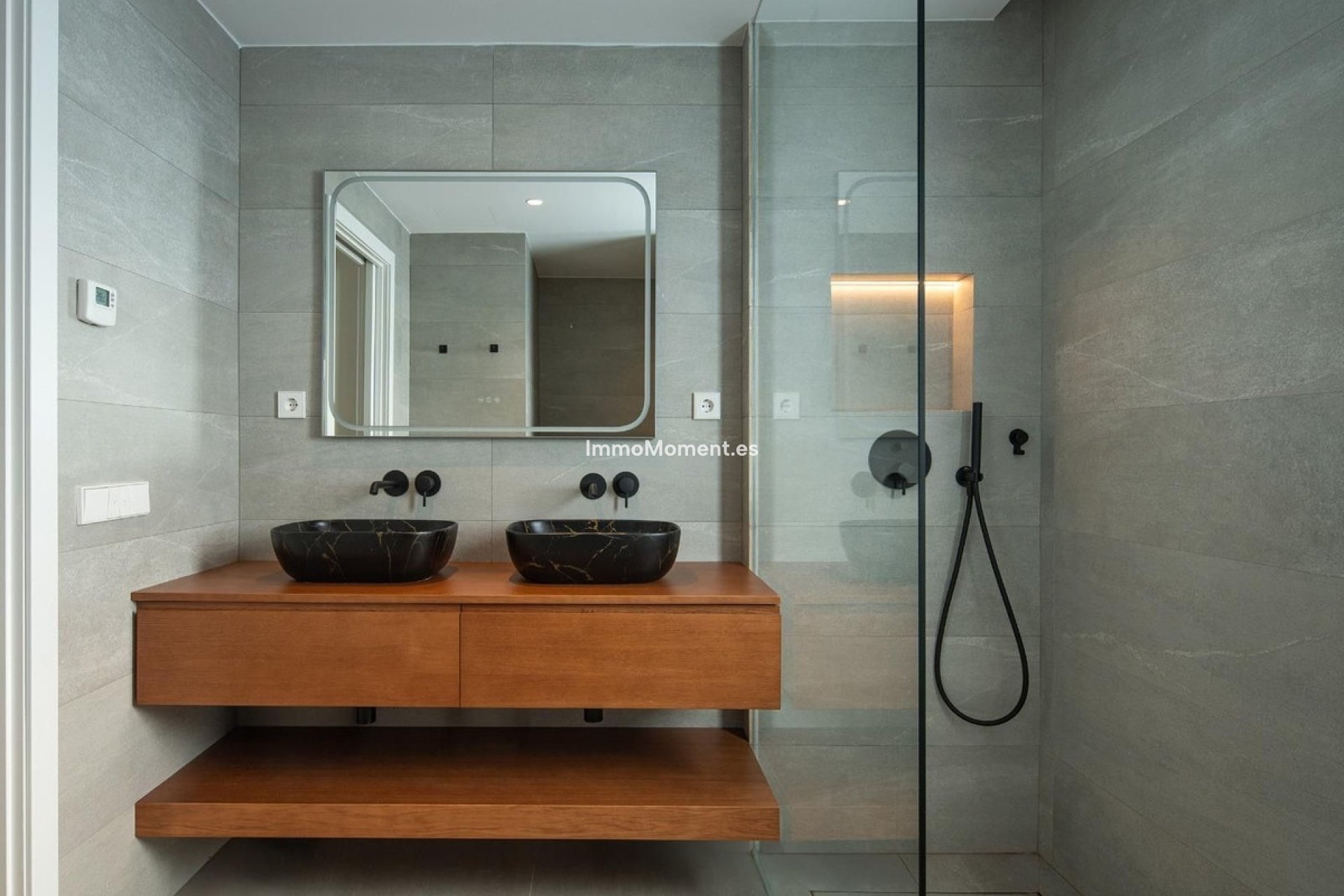 Resale - Villa - Benalmadena - Benalmadena Costa