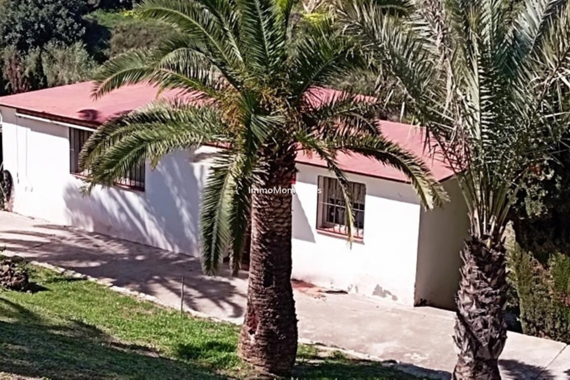 Resale - Villa - Benalmadena - Benalmadena Costa