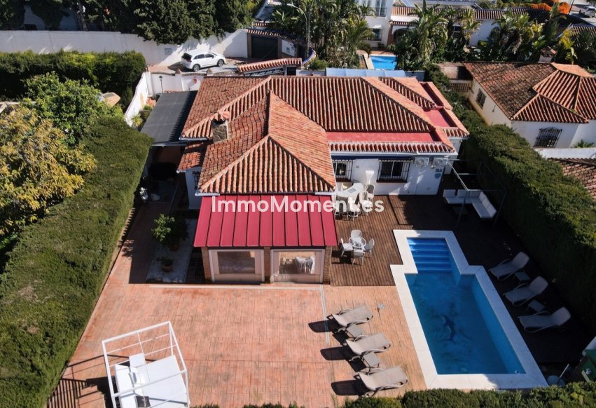 Resale - Villa - Benalmadena - Benalmadena Costa