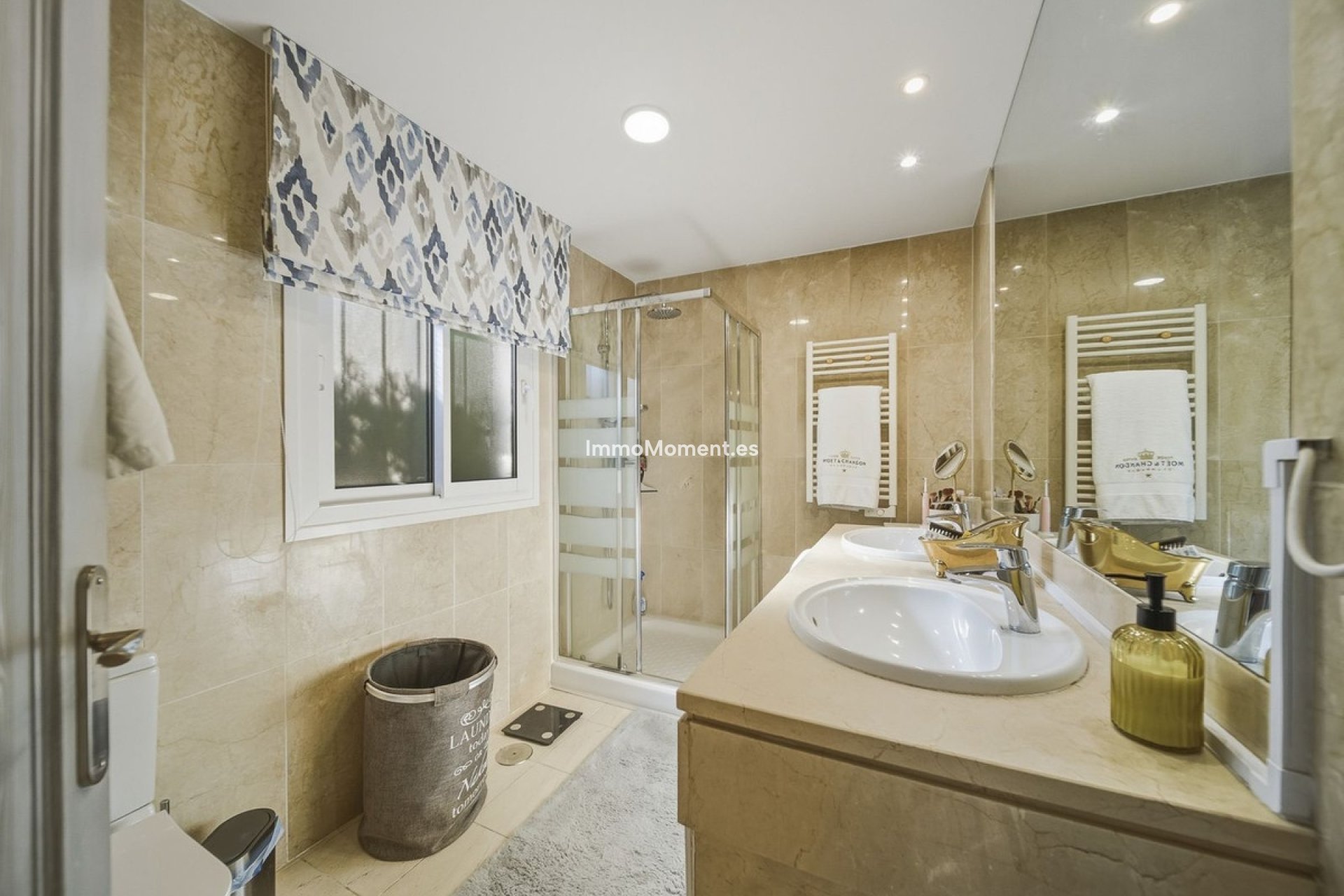 Resale - Villa - Benalmadena - Benalmadena Costa