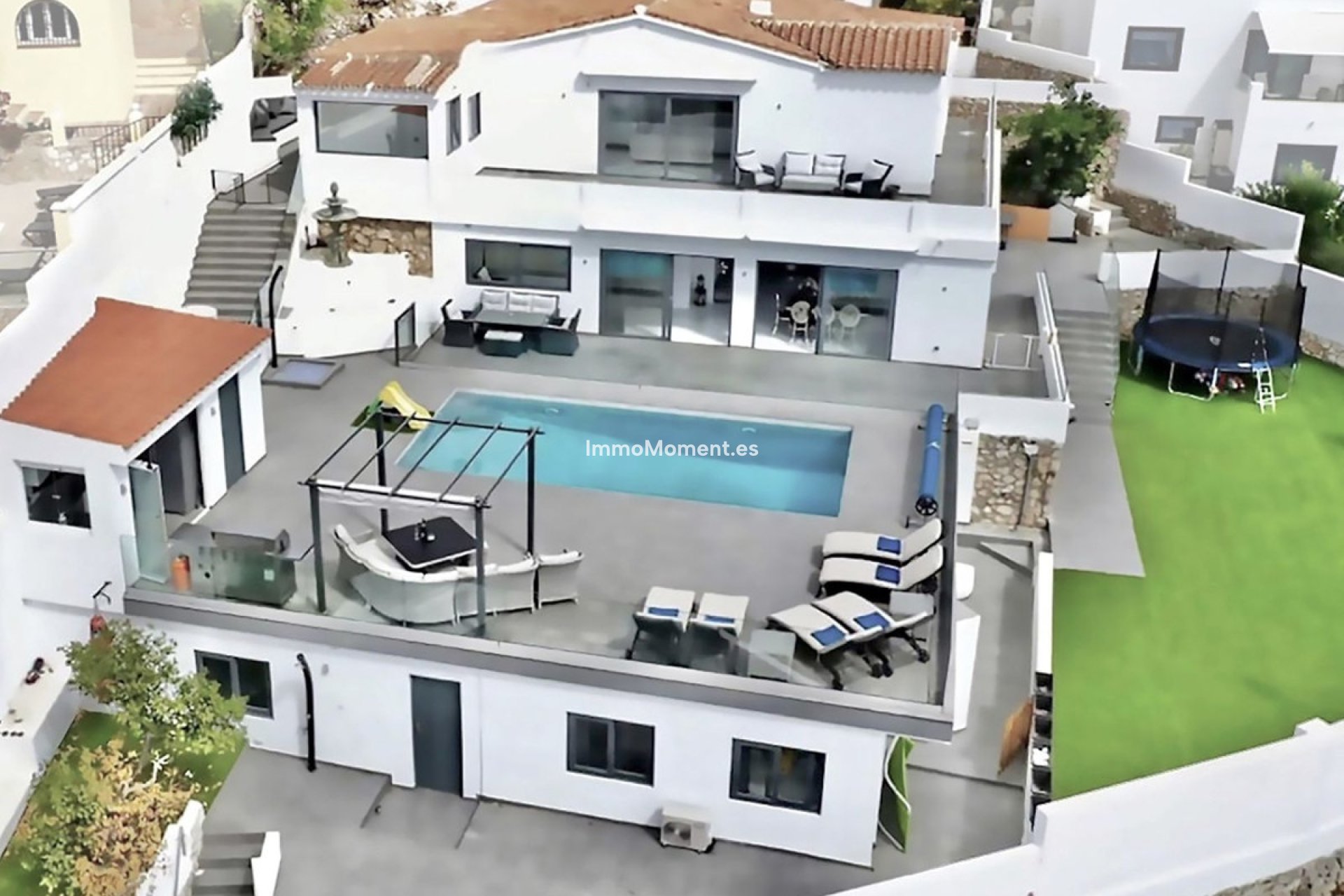 Resale - Villa - Benalmadena - Benalmadena Pueblo