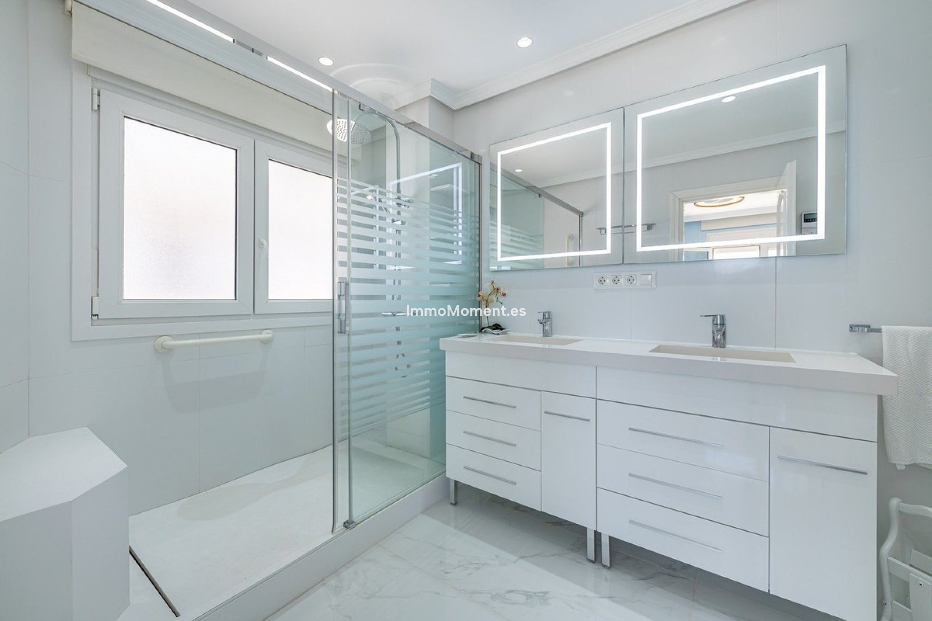 Resale - Villa - Benalmadena - La Capellania