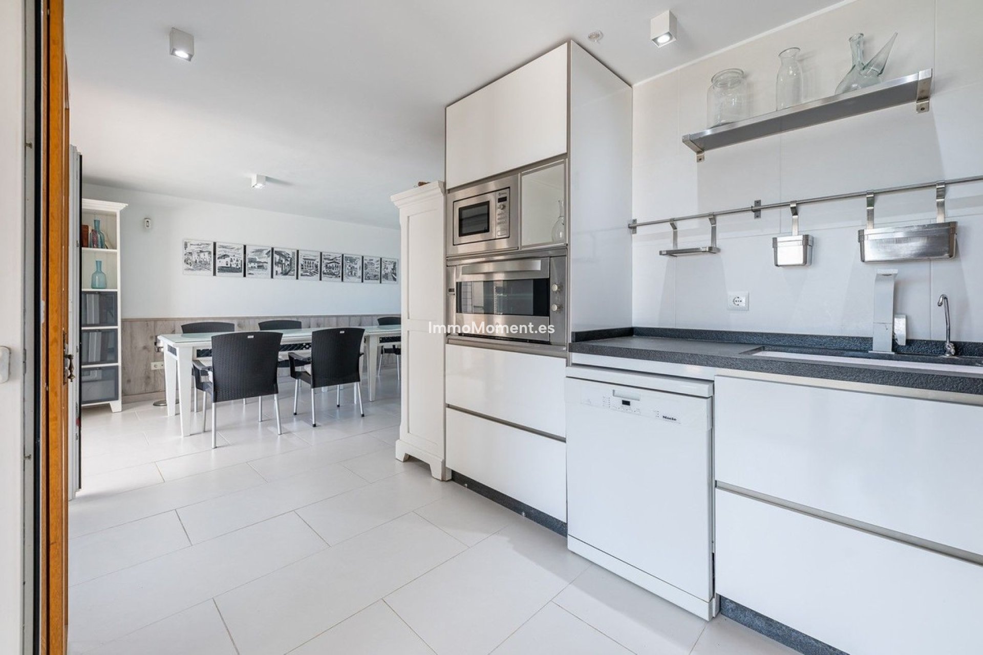 Resale - Villa - Benalmadena - La Capellania