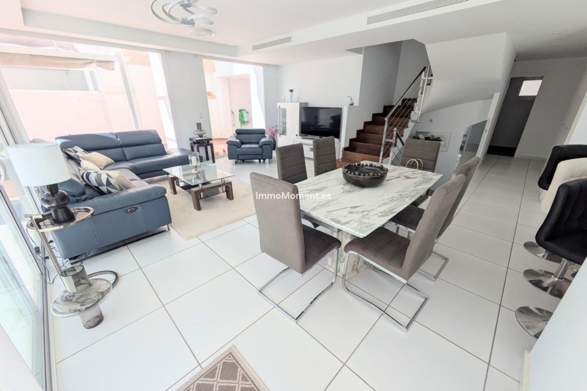 Resale - Villa - Benalmadena - Torremuelle