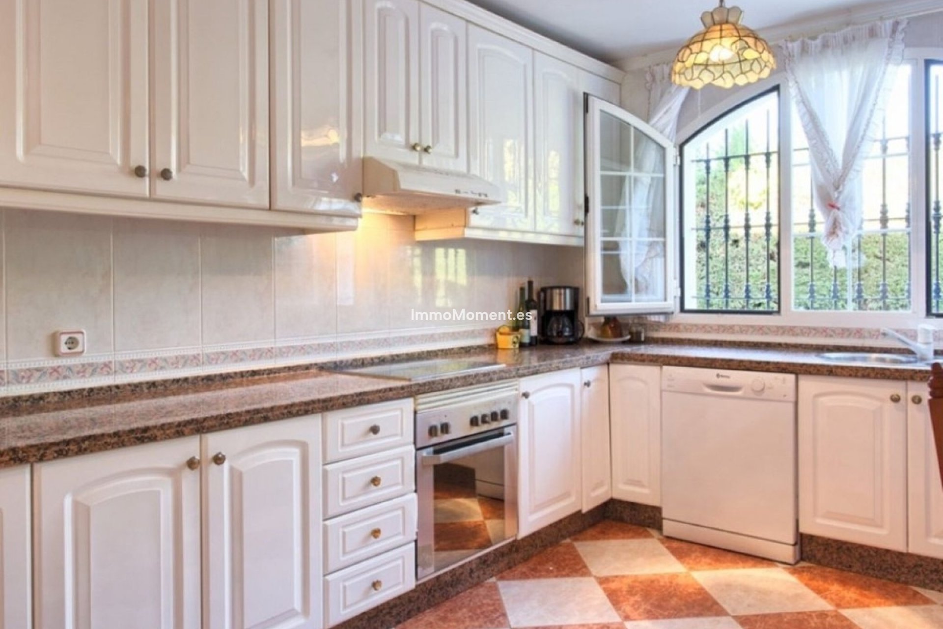 Resale - Villa - Benalmadena - Torrequebrada