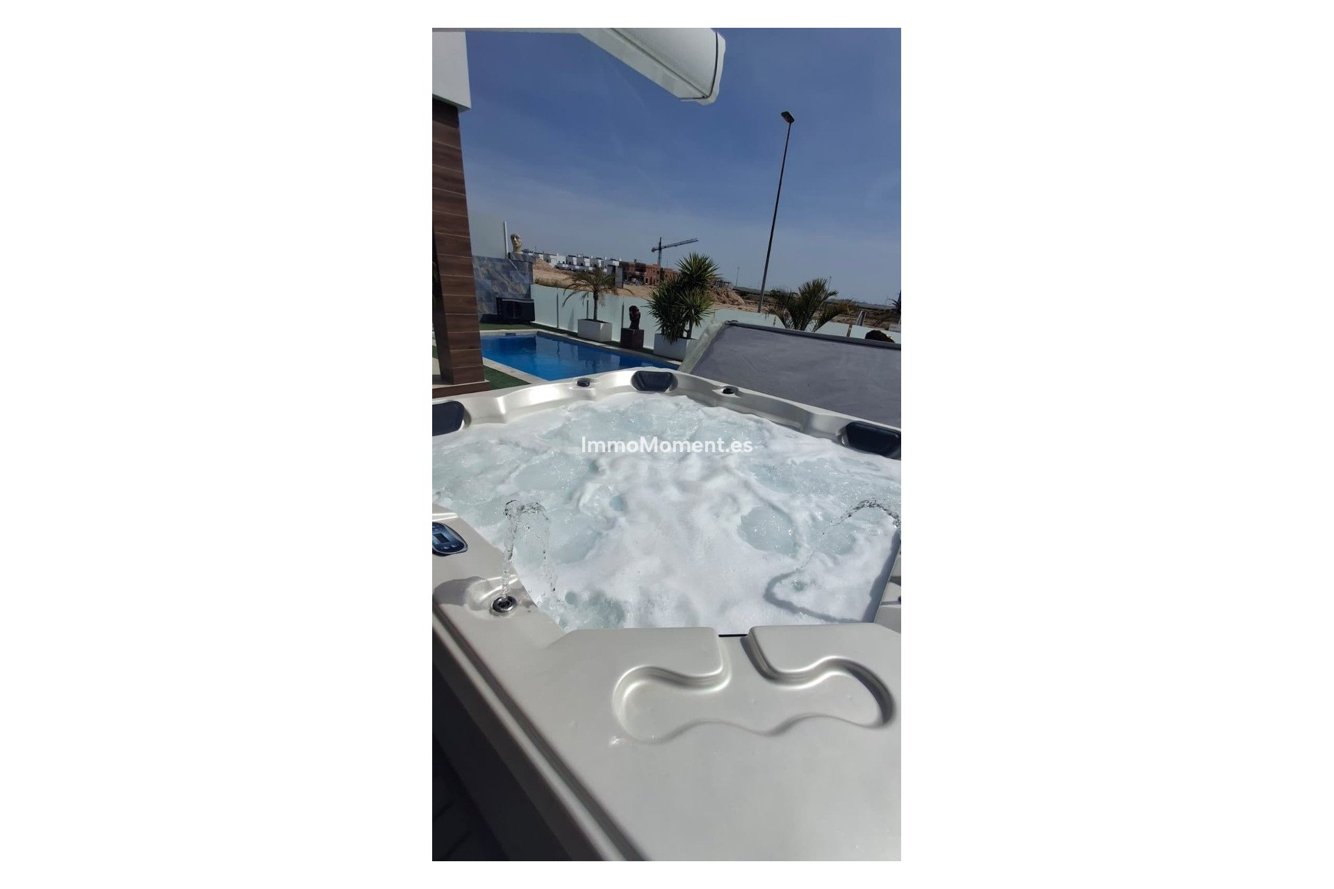 Resale - Villa - Benidorm - Urb Entre Naranjos