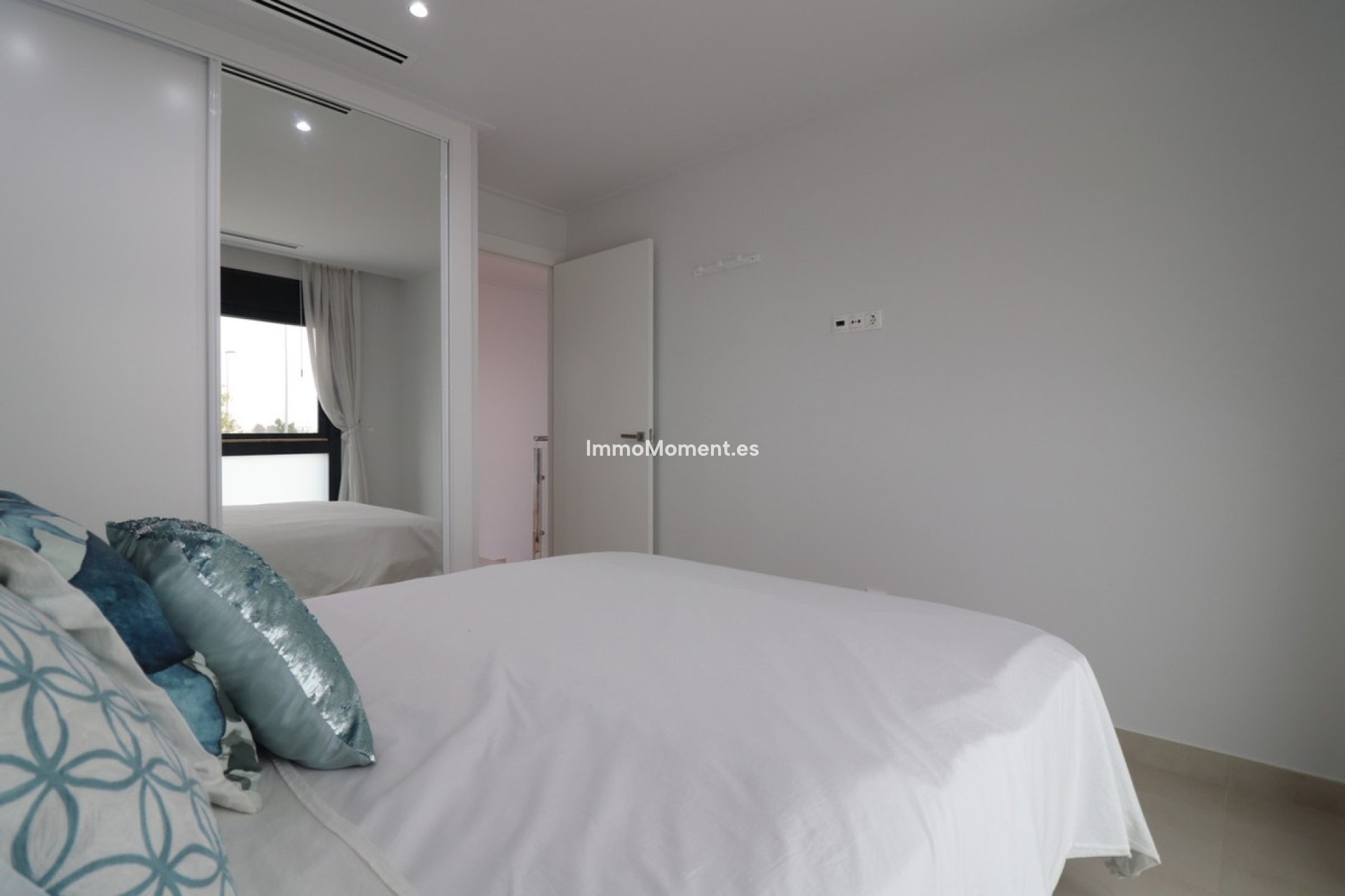 Resale - Villa - Benijofar