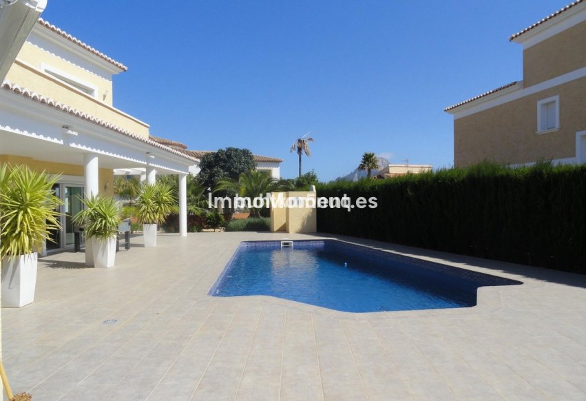 Resale - Villa - Calpe - Calpe Centro