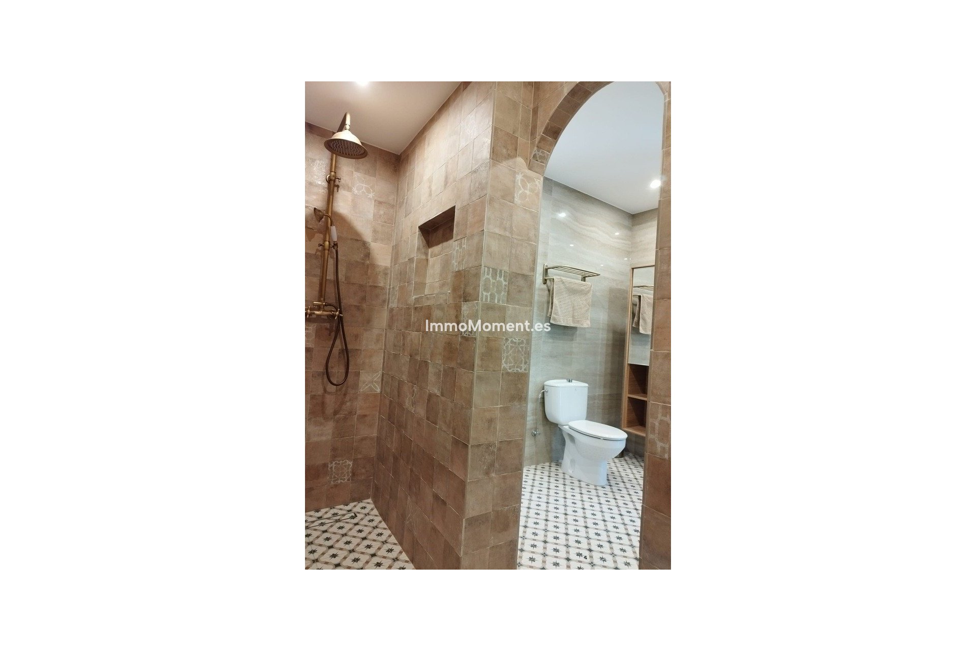 Resale - Villa - Calpe - Calpe Centro