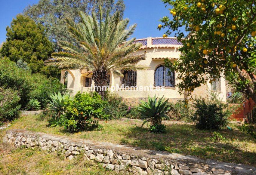 Resale - Villa - Calpe - Calpe Centro