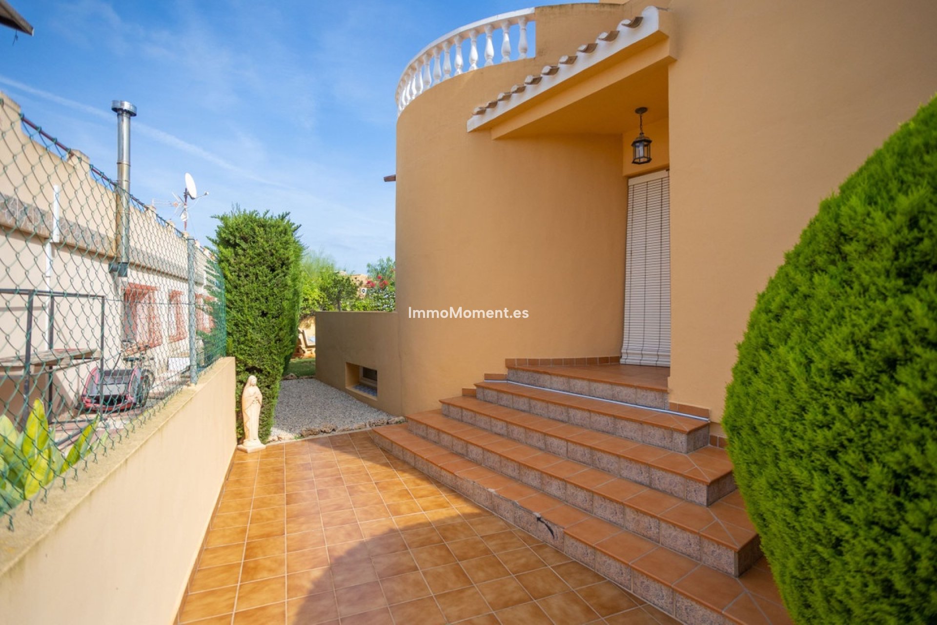 Resale - Villa - Cartagena - Playa Honda