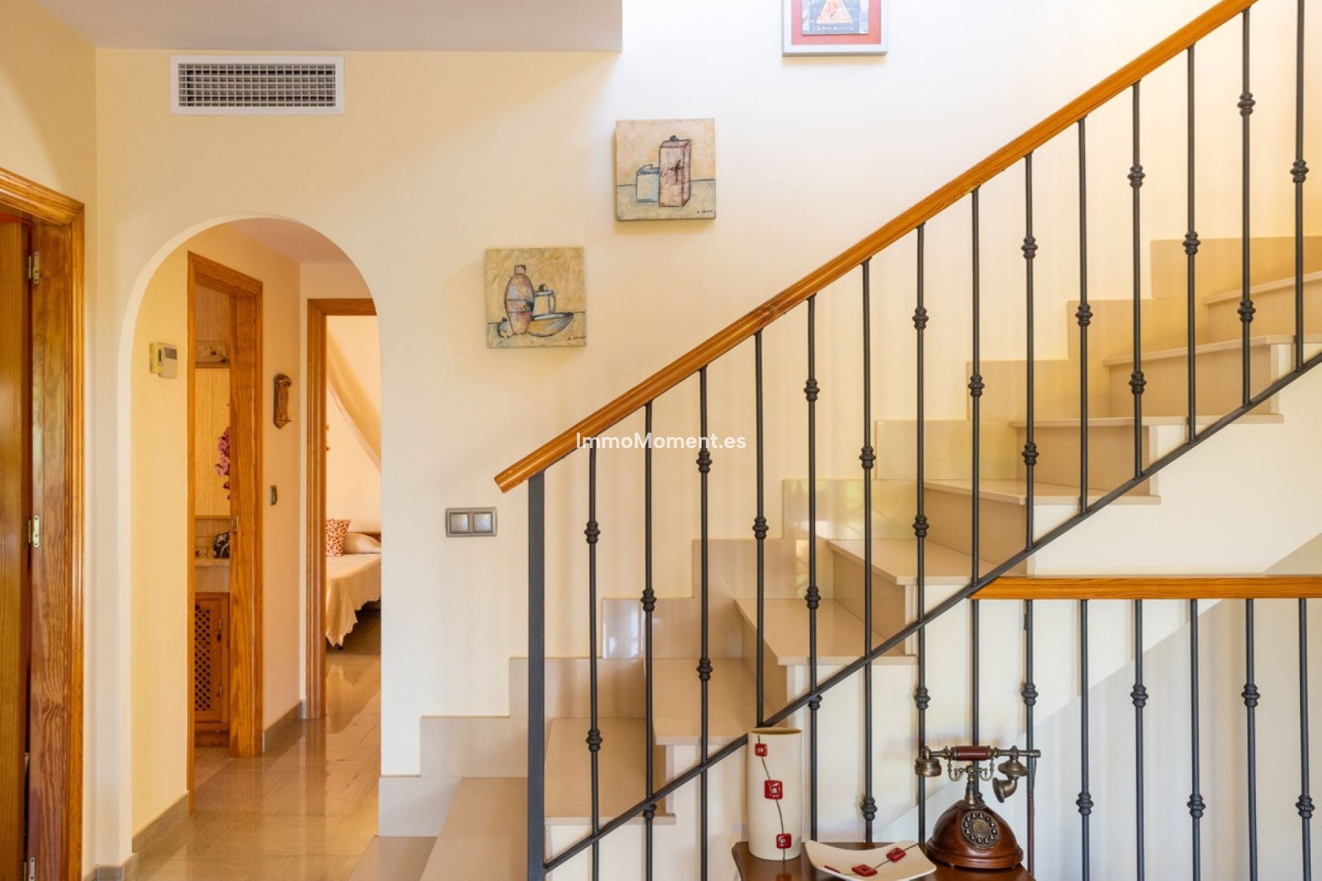 Resale - Villa - Cartagena - Playa Honda